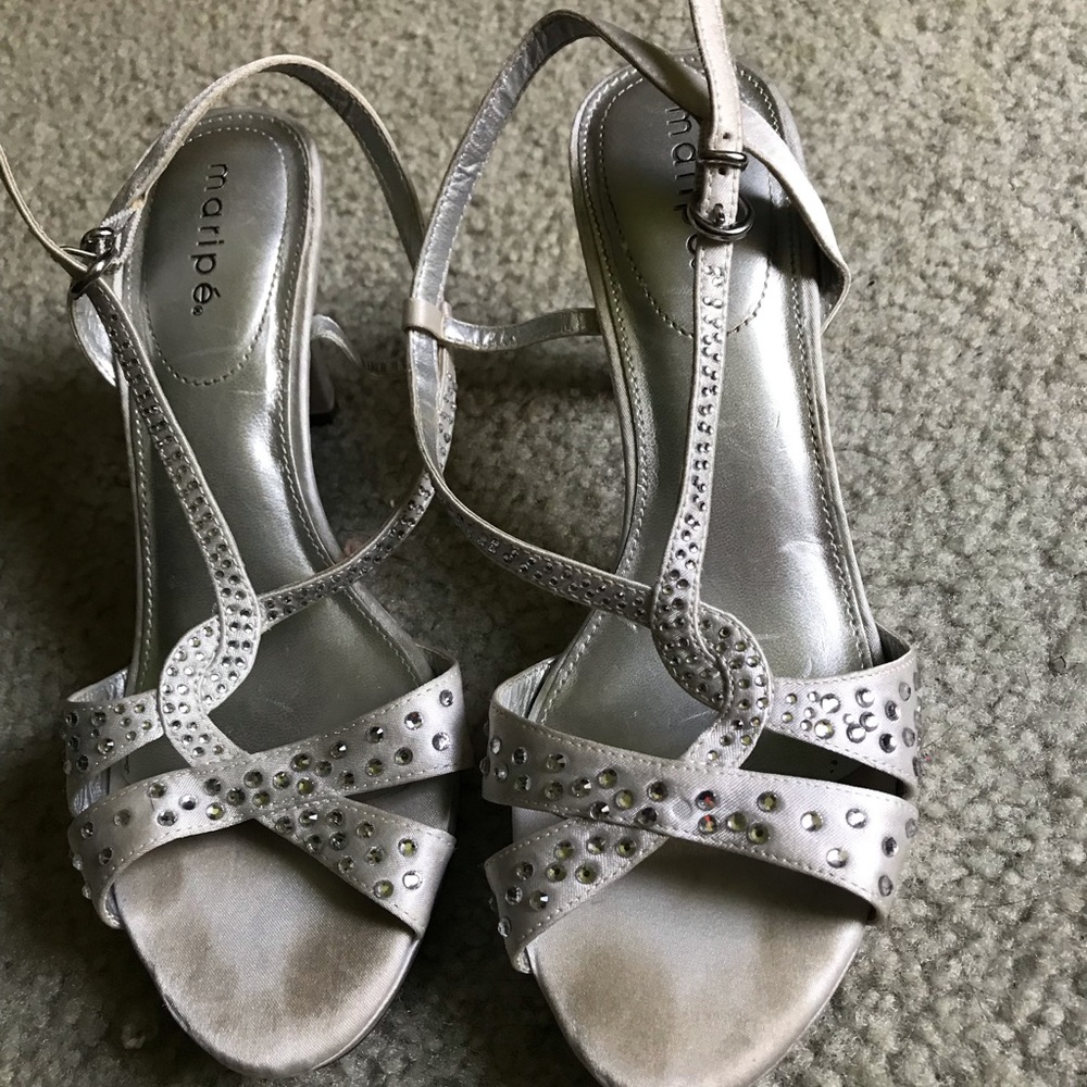 Heels with small heel